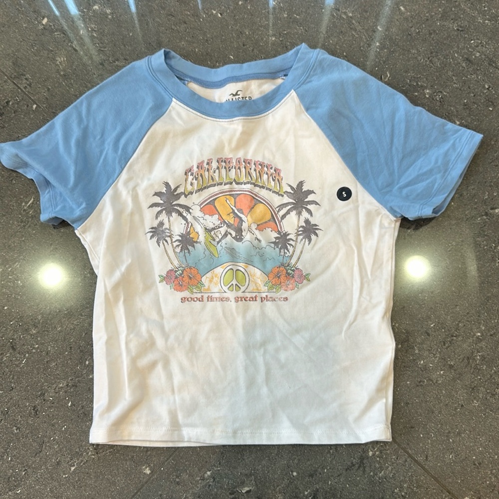Graphic baby tee
